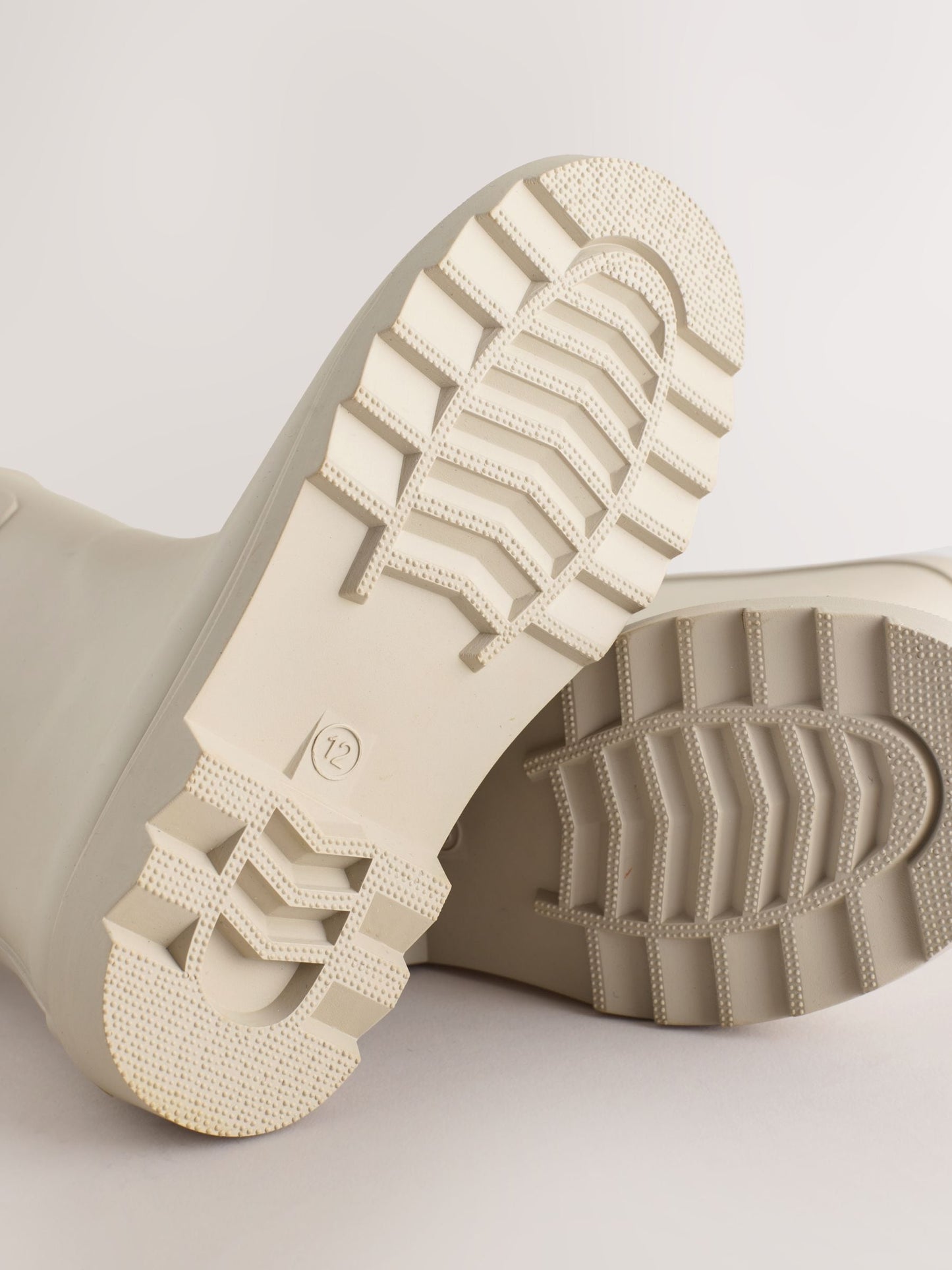 Natürel Sıcak Astarlı Tokalı Yağmur Çizmesi