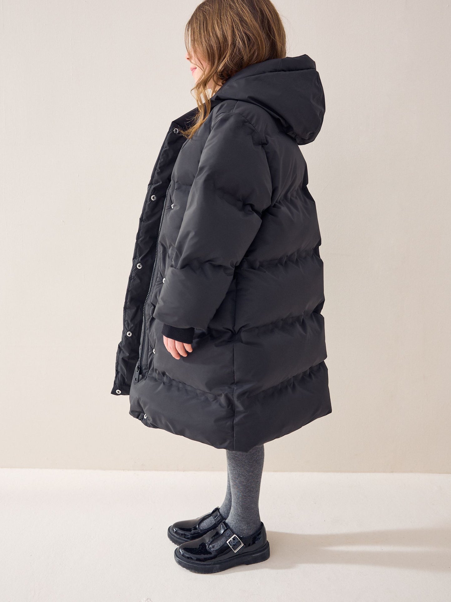 Siyah Polar Astarlı Kapitone Mont (3–16 Yaş)