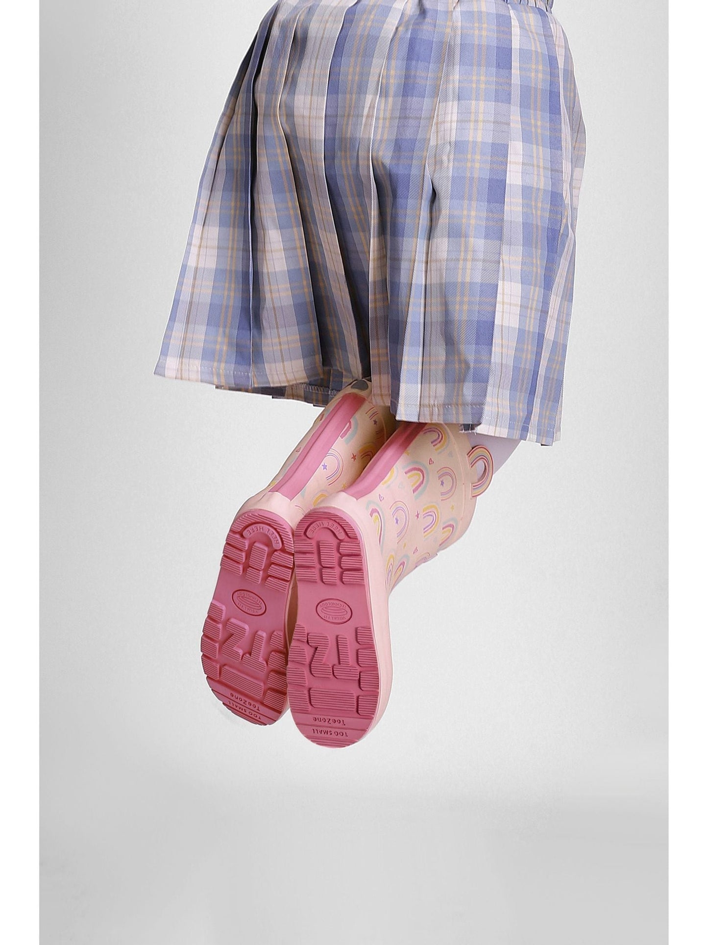 ToeZone Girls Pink Rainbow Waterproof Wellies