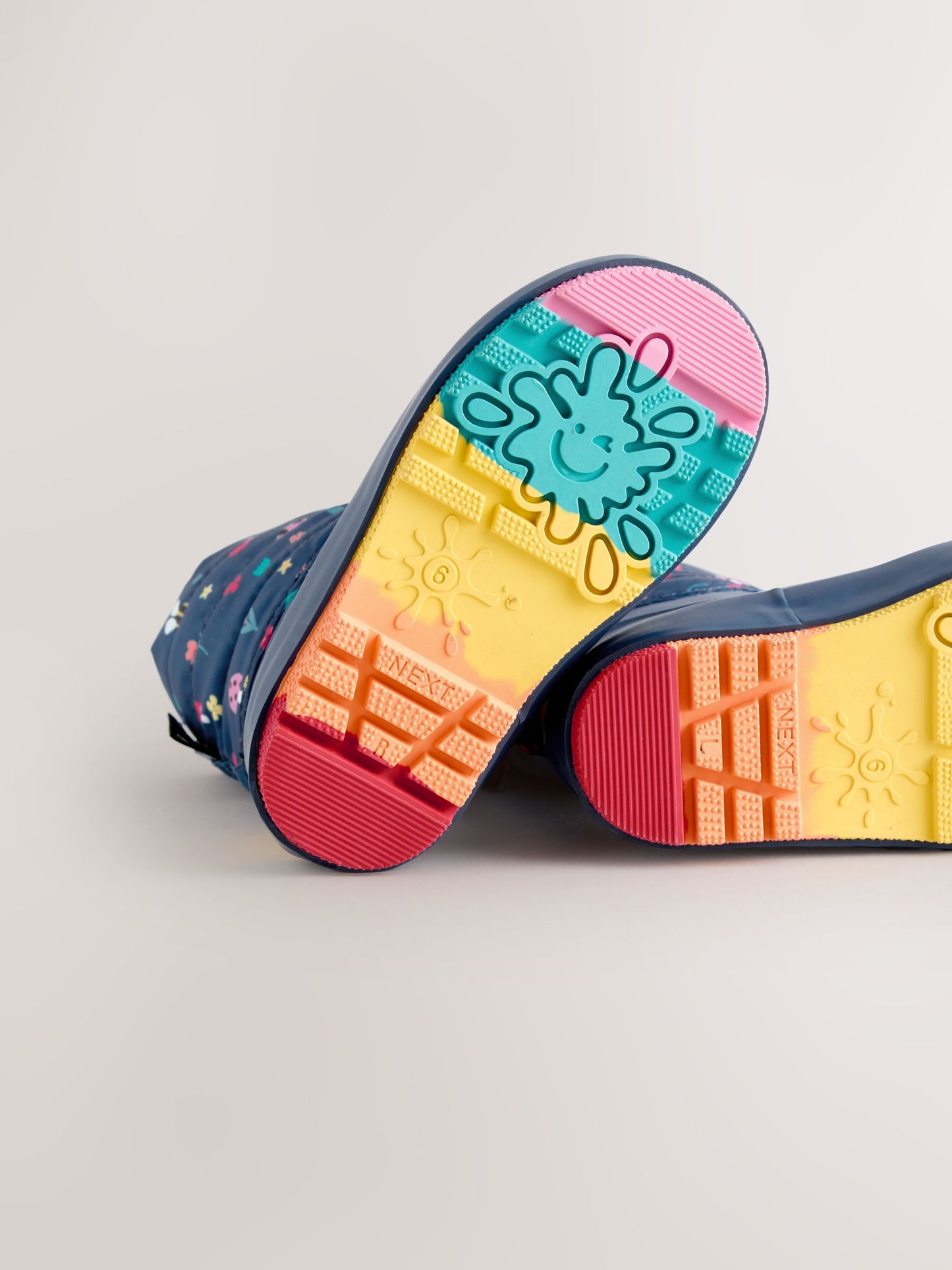 Lacivert Karakter Baskılı Thinsulate Astarlı Kıvrık Paçalı Yağmur Çizmesi