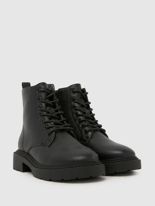 Schuh Black Clo Lace-Up Boots
