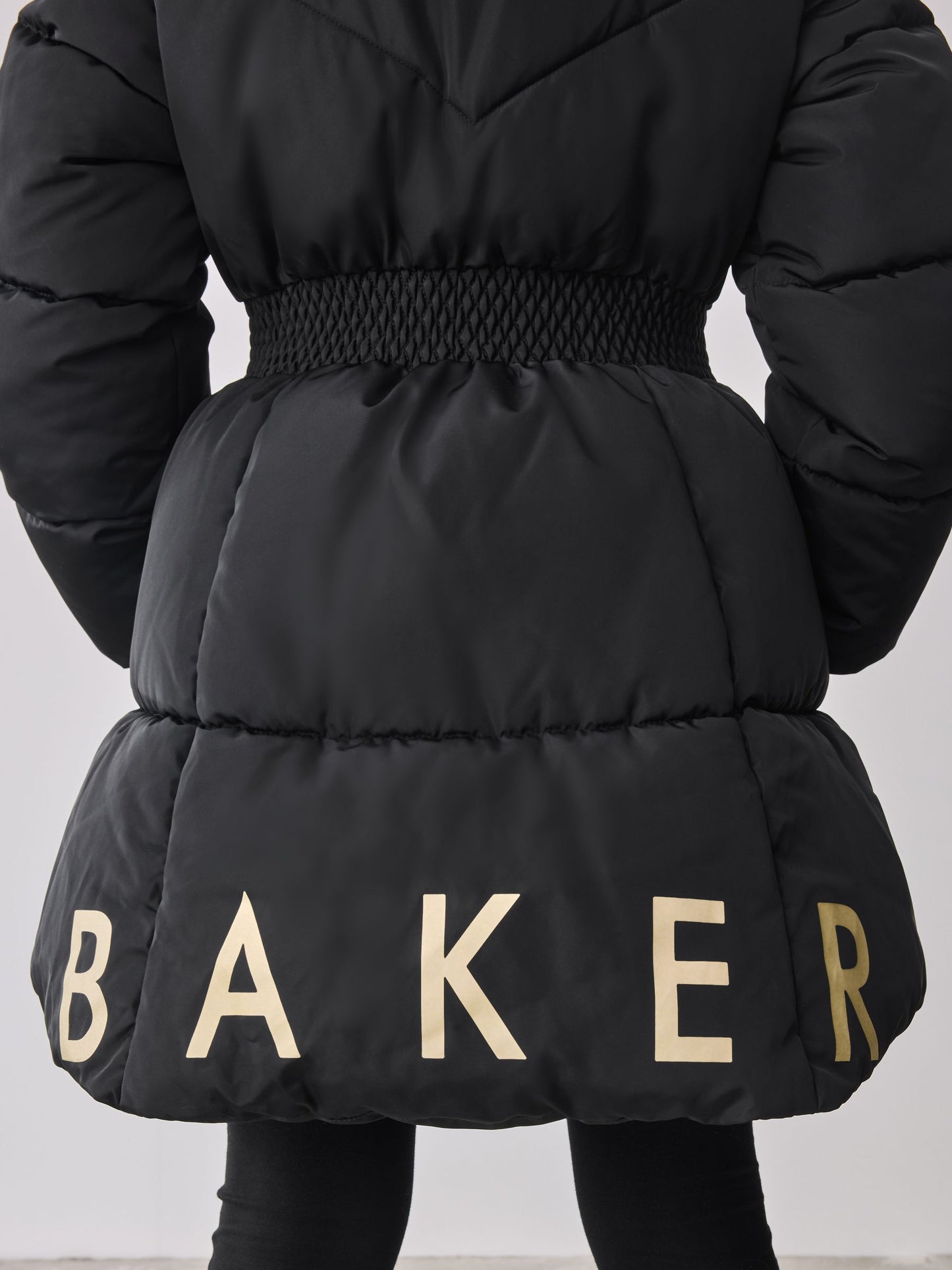 Baker by Ted Baker Suya Dayanıklı Etek Detaylı Dolgulu Siyah Mont