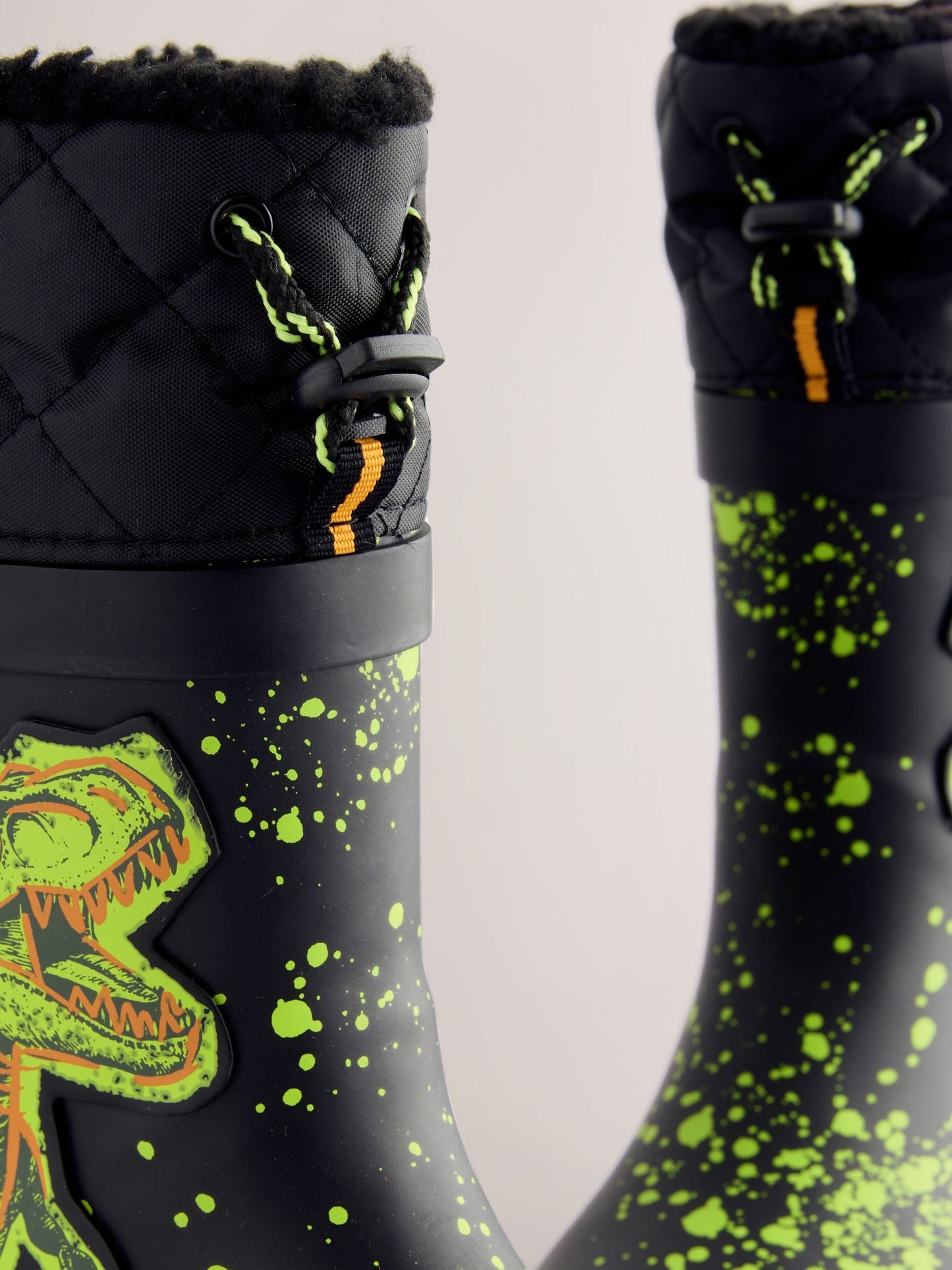 Siyah Dinozor Sıcak Astarlı Kıvrık Paçalı Yağmur Çizmesi