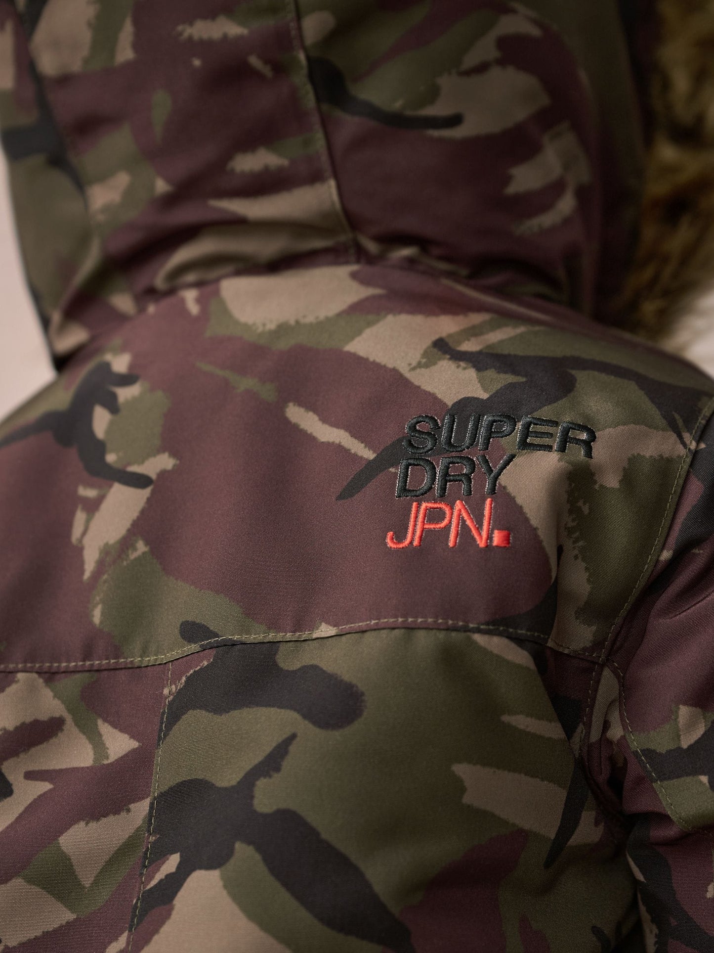 Superdry Kamuflaj Everest Kar Tulumu